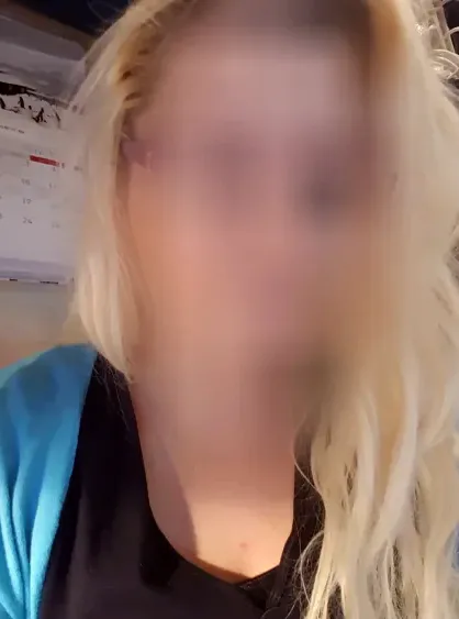 Jasmin, 40