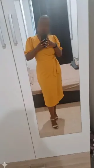Jasmin, 33