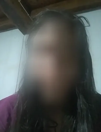 Juliane, 18